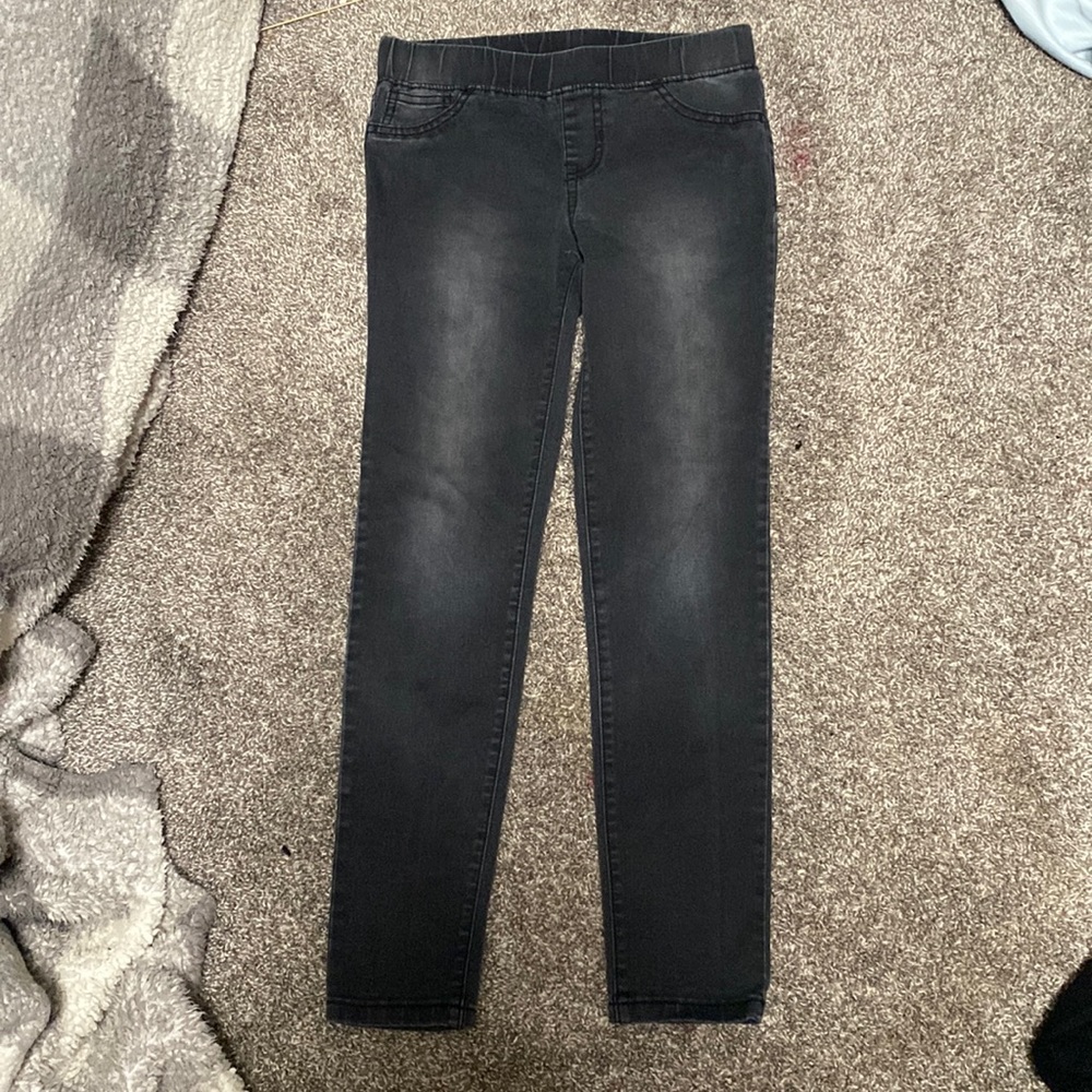 Cat and jack black skinny jeans. No buttons. Size 12